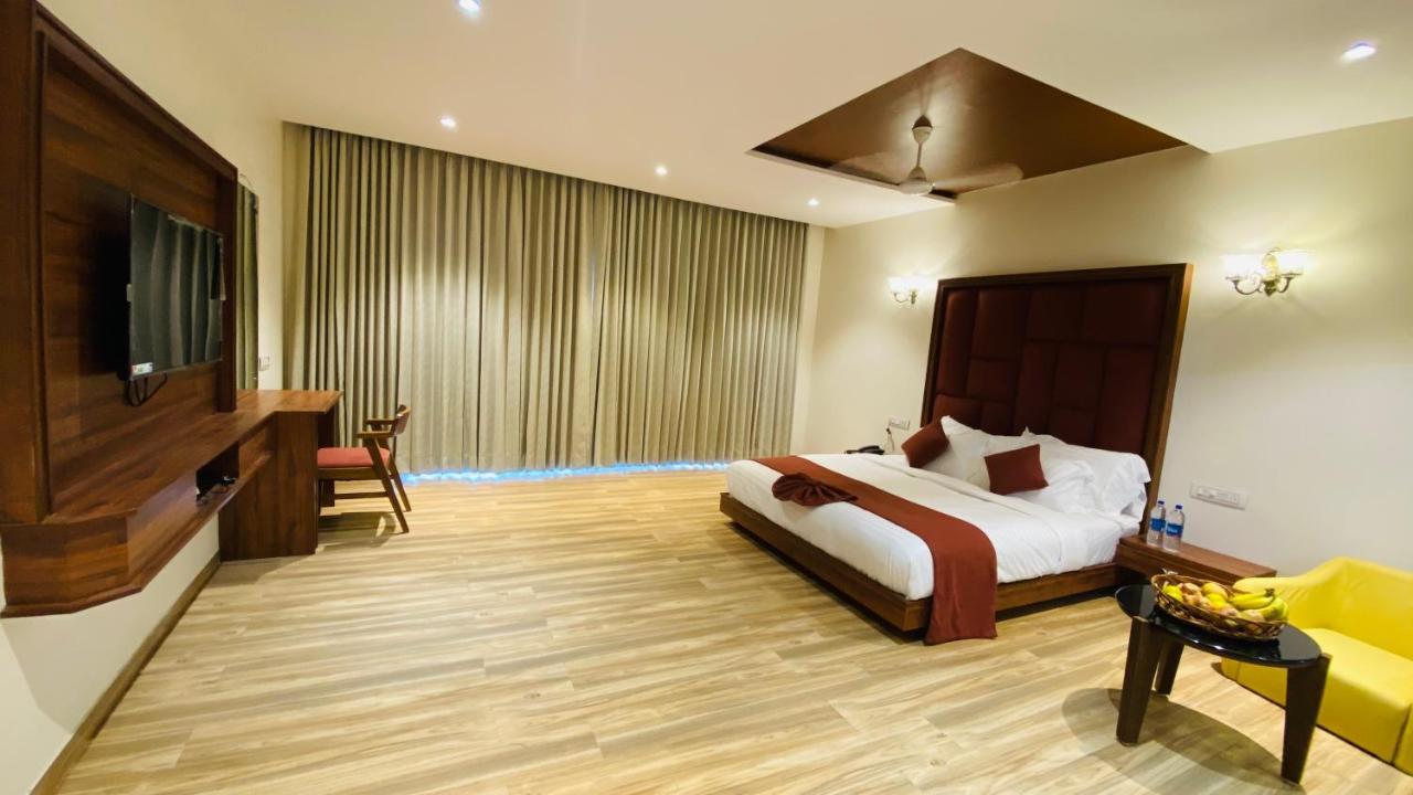 Krishna Riverside Resort Vasad Exterior foto