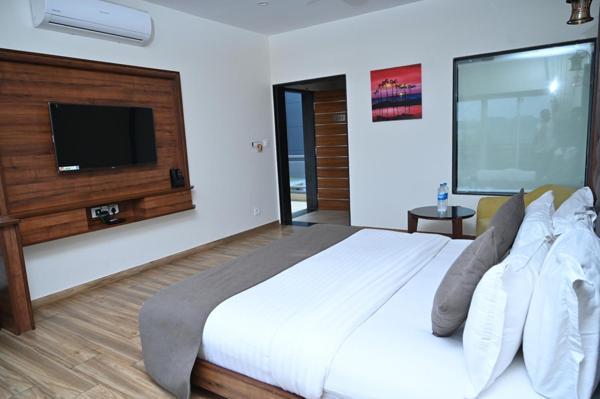 Krishna Riverside Resort Vasad Exterior foto